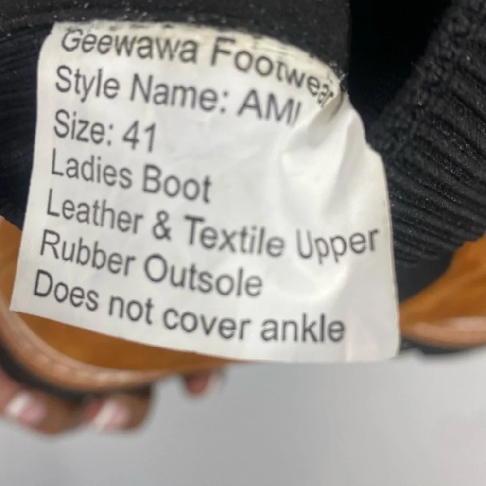 FREE PEOPLE Gee Wawa Ellis Chelsea Boots